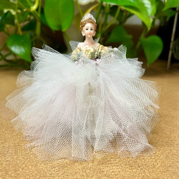 Vintage Wedding Cake Topper 4 inches Off White Tulle Dress Bride - Picture 11 of 13